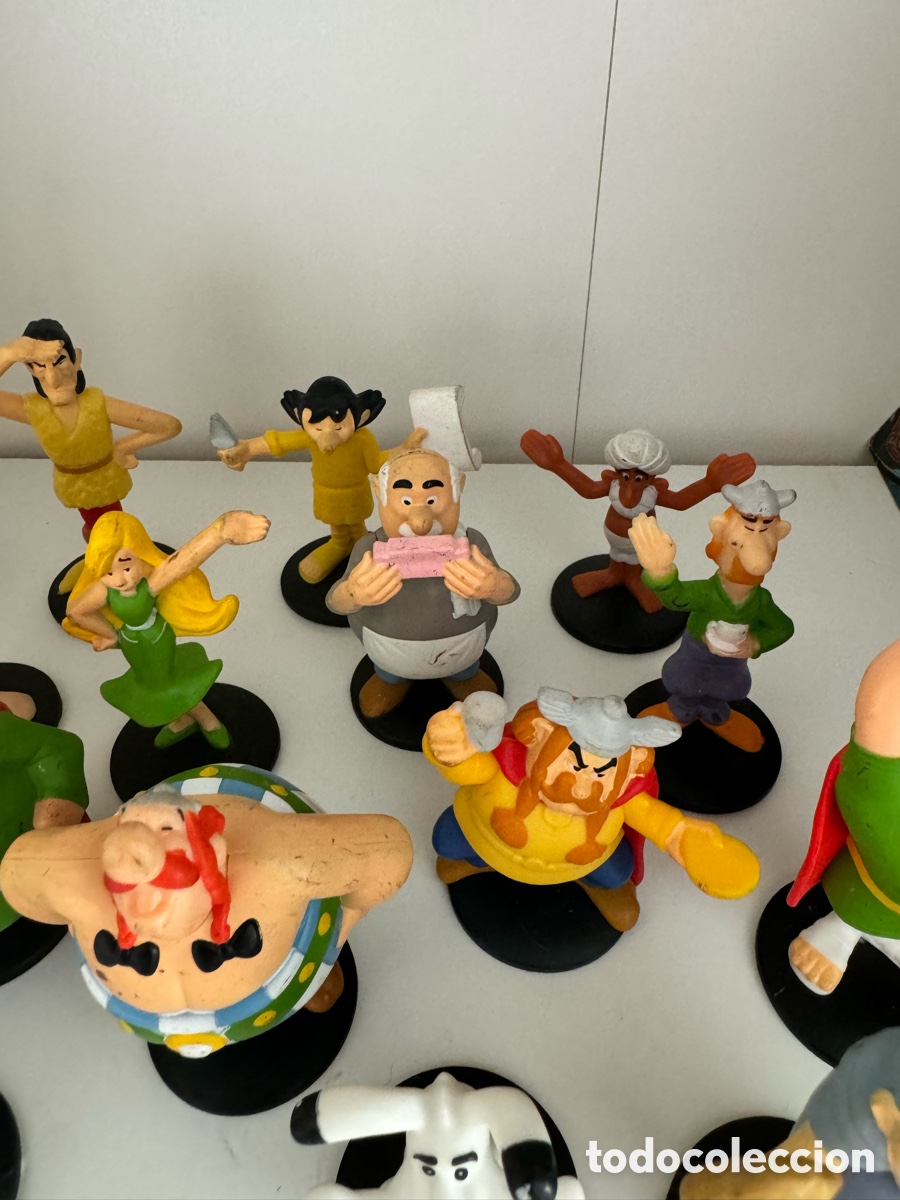 Figuras de acci&oacute;n: Lote figuras Asterix y Obelix 2019 MacDonalds - Foto 4