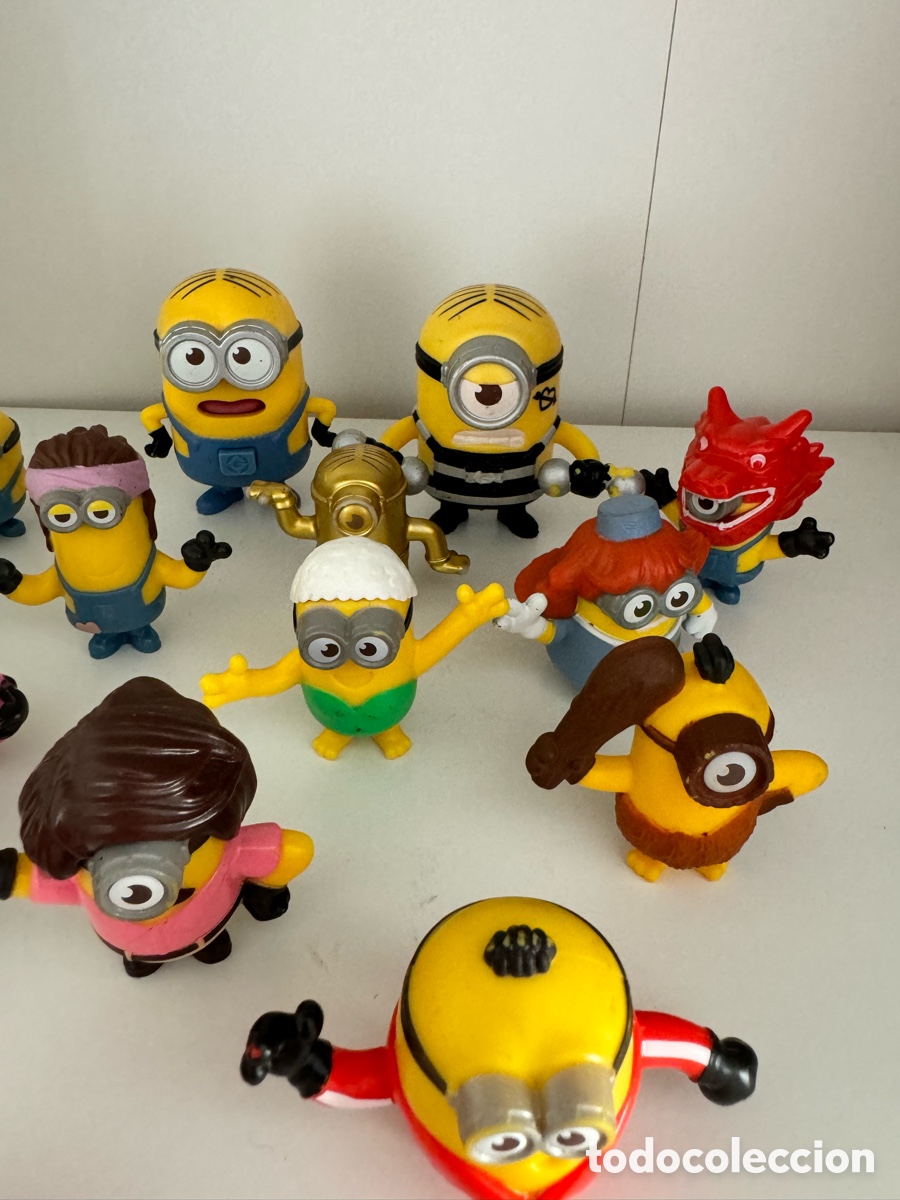 Figuras de acci&oacute;n: Lote de figuras de Los Minions 2019 McDonalds - Foto 4