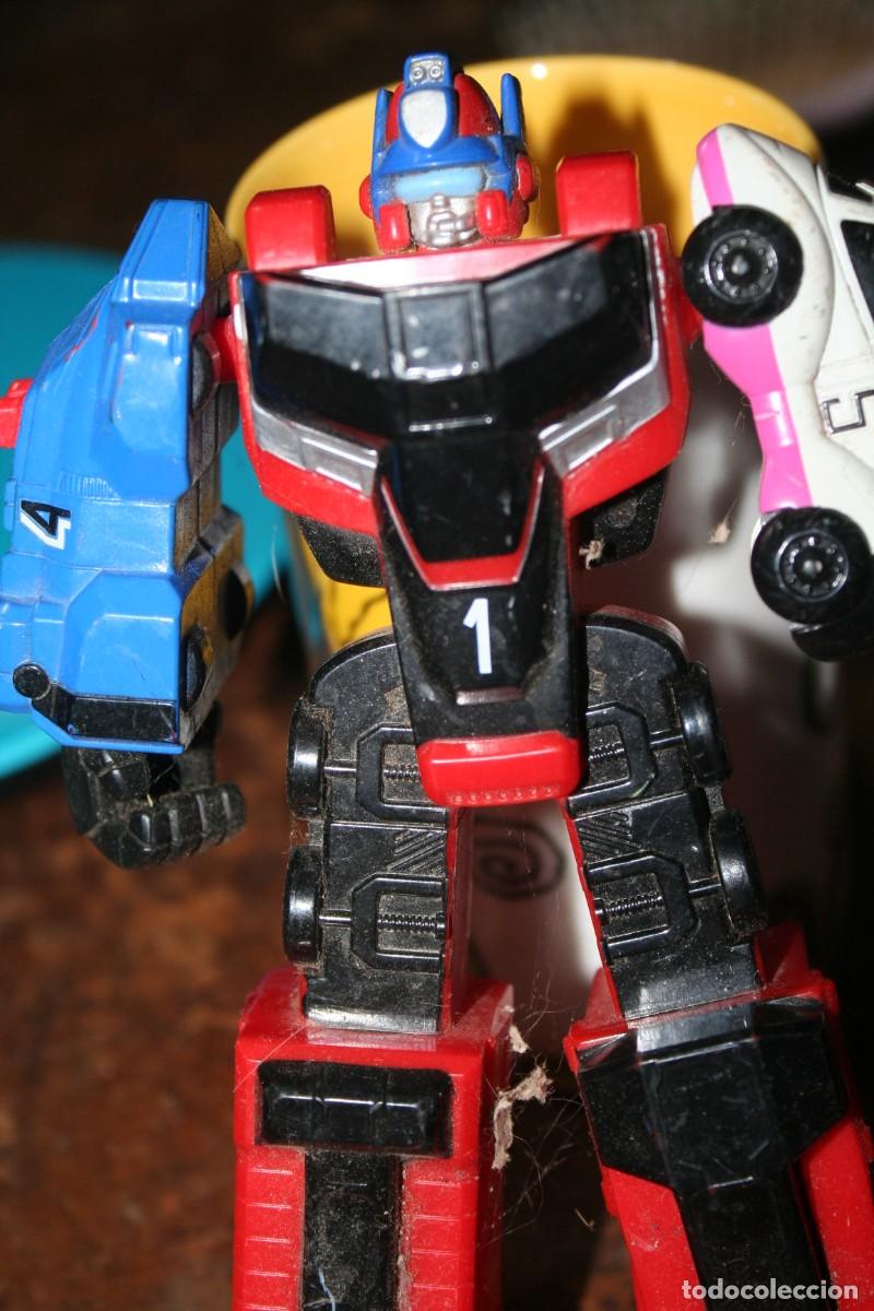Figuras de acci&oacute;n: mu&ntilde;eco robot tipo transformer bandai - Foto 1