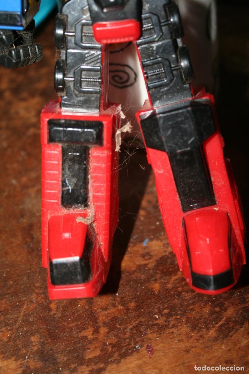 Figuras de acci&oacute;n: mu&ntilde;eco robot tipo transformer bandai - Foto 2