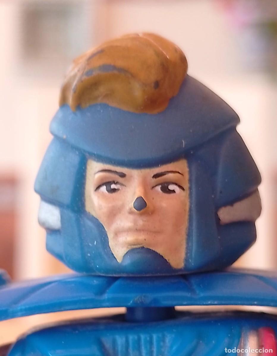 Figuras de acci&oacute;n: Figura Guerrero Flyz Zneth - Foto 1