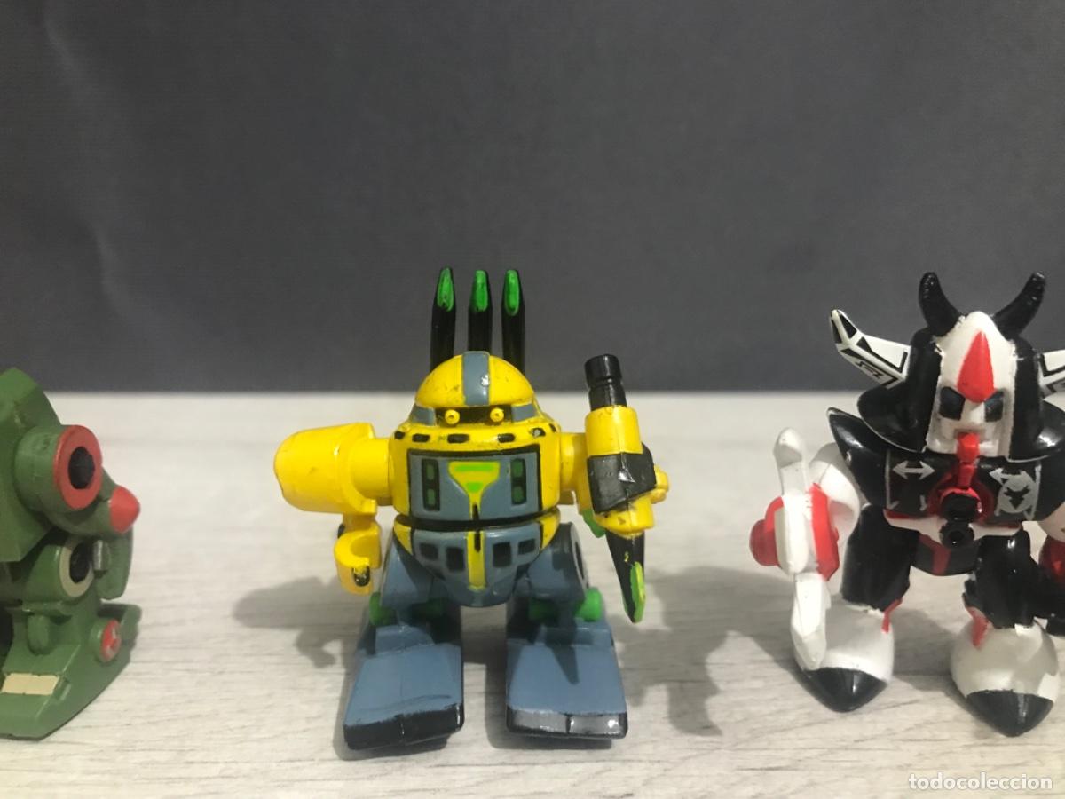 Figuras de acci&oacute;n: Lote de 5 figuras Z-bots zbots - Foto 4