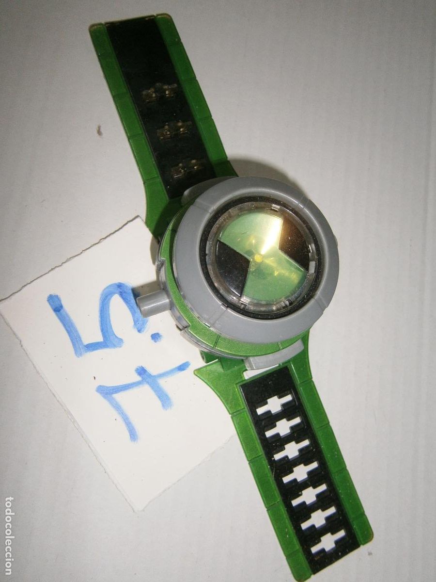 Figuras de acci&oacute;n: -- OMNITRIX BEN 10 -- - Foto 1
