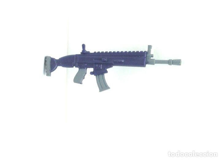 Figuras de acci&oacute;n: Peque&ntilde;a Arma Fabricada en Pl&aacute;stico para Figura de Acci&oacute;n .