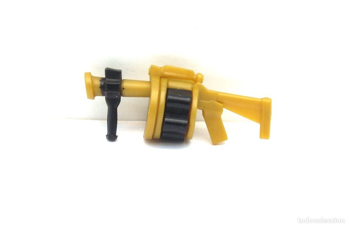 Figuras de acci&oacute;n: Peque&ntilde;a Arma Fabricada en Pl&aacute;stico para Figura de Acci&oacute;n .