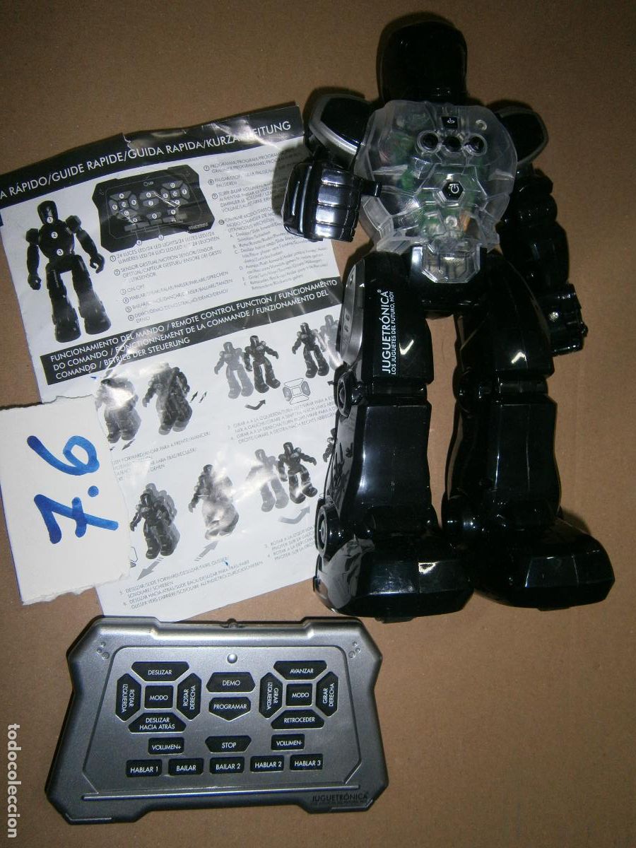 Figuras de acci&oacute;n: ESPECTACULAR ROBOTRON CON MANDO FUNCIONANDO - Foto 1