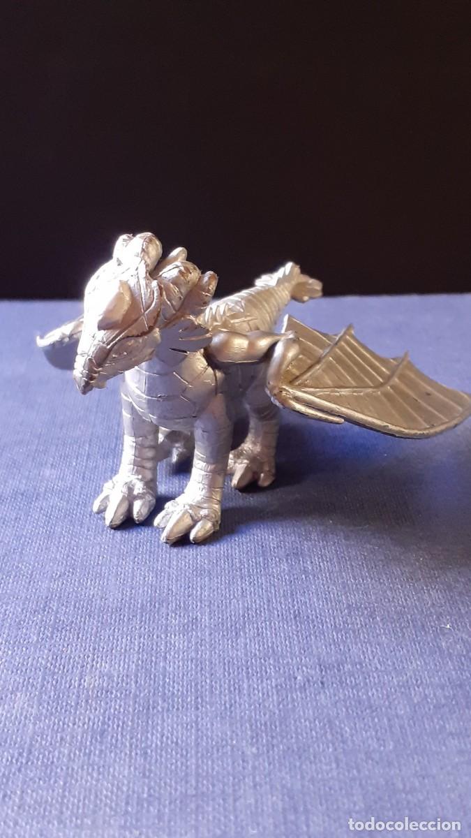 Figuras de acci&oacute;n: Dragon Plateado (Ubisoft) - Foto 2