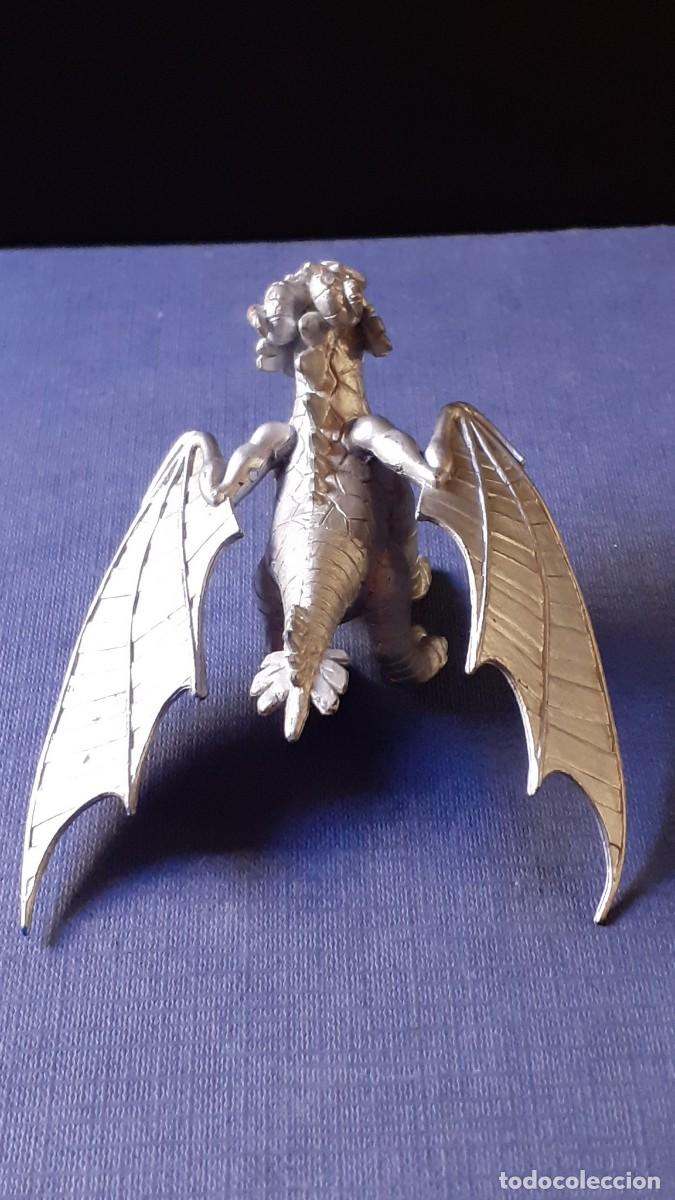 Figuras de acci&oacute;n: Dragon Plateado (Ubisoft) - Foto 4