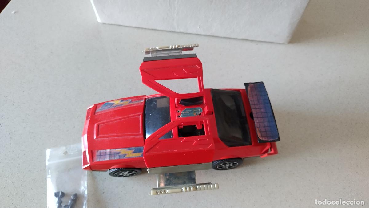 Figuras de acci&oacute;n: thunderhawk M.A.S.K. Kenner 1986 Matt Trakker coche transformable Camaro - Foto 4