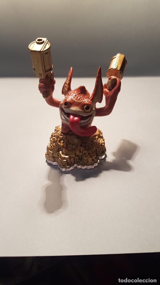 Figuras de acci&oacute;n: Figura Skylanders en perfecto estado - Foto 1