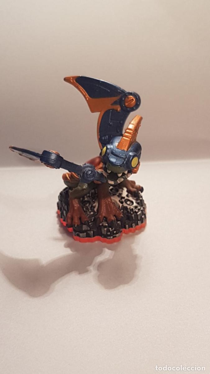 Figuras de acci&oacute;n: LOTE 3 Figuras de Skylanders - Foto 2