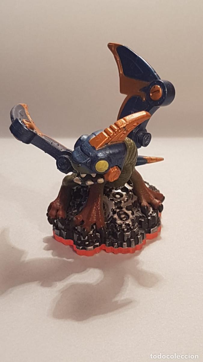 Figuras de acci&oacute;n: LOTE 3 Figuras de Skylanders - Foto 3
