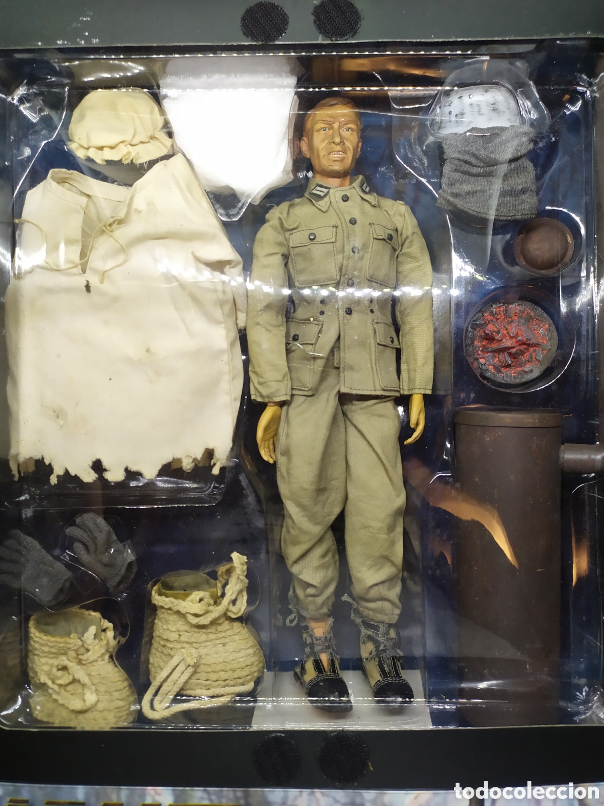 Figurines d'action: Figura acci&oacute;n. WWII German Leon Basin Winter Infantryman. 1/6th Scale.