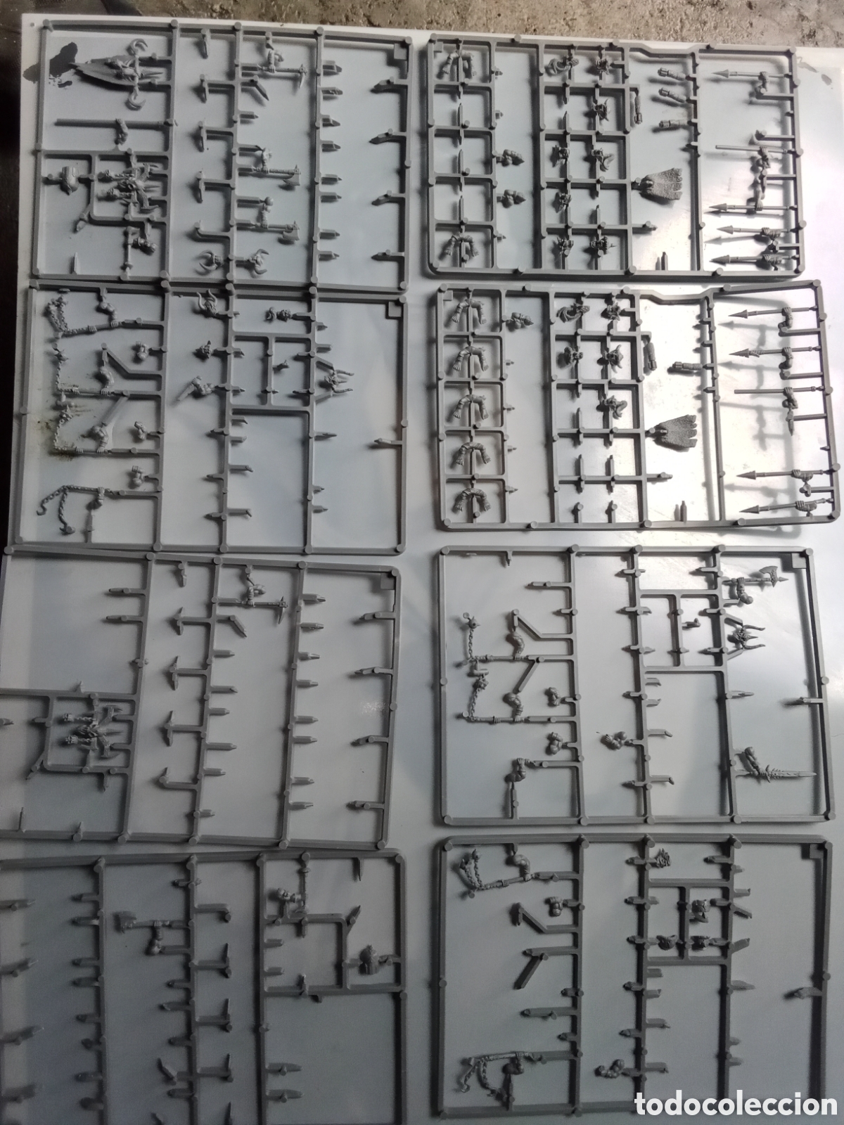 Figurines d'action: GAMES WORKSHOP 2000 REF. 99380209006