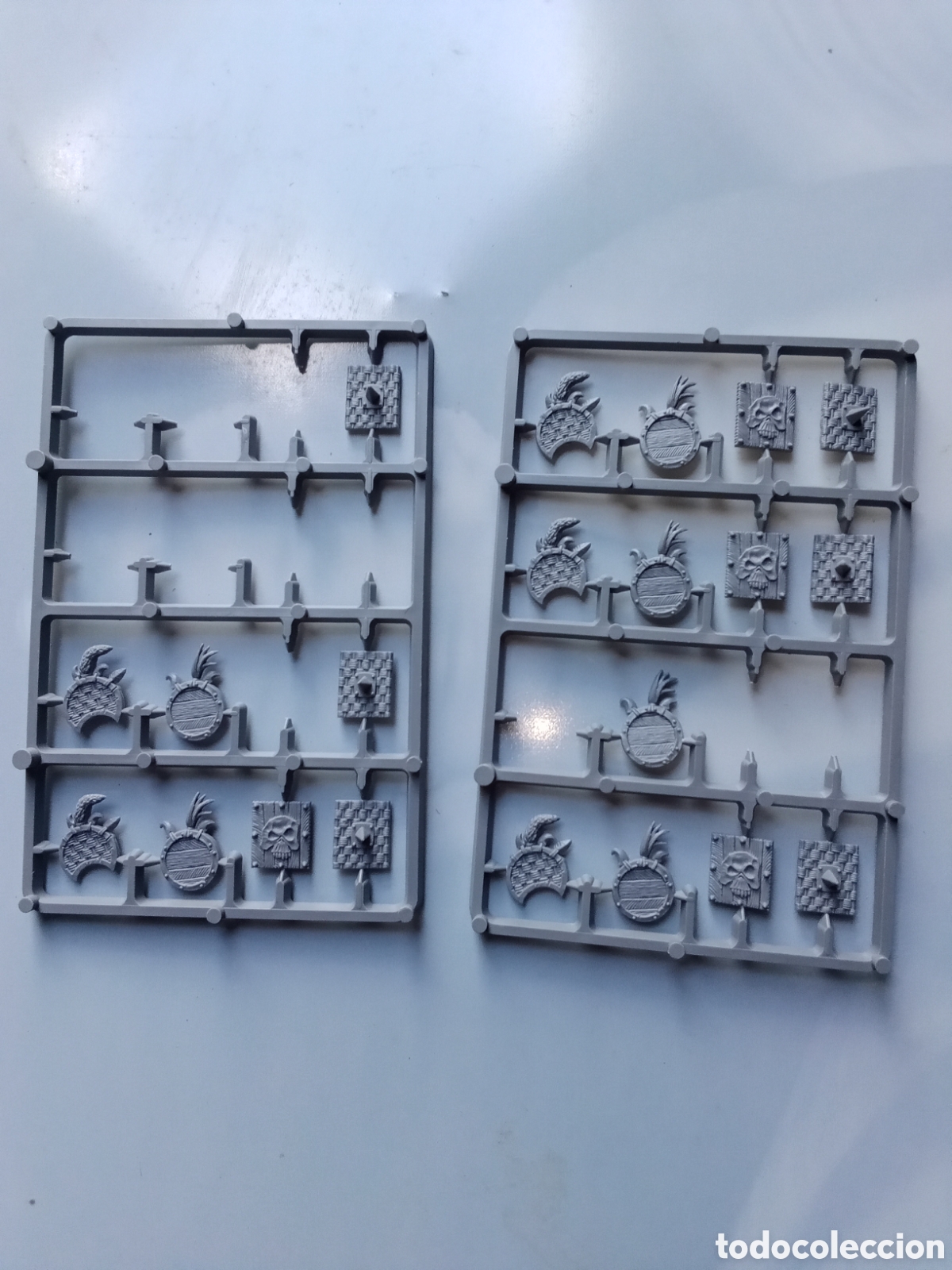 Figurines d'action: GAMES WORKSHOP 2000 REF. 99360209001