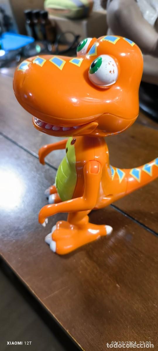 Figuras de acci&oacute;n: Dinosaurio interactivo Buddy - Foto 3
