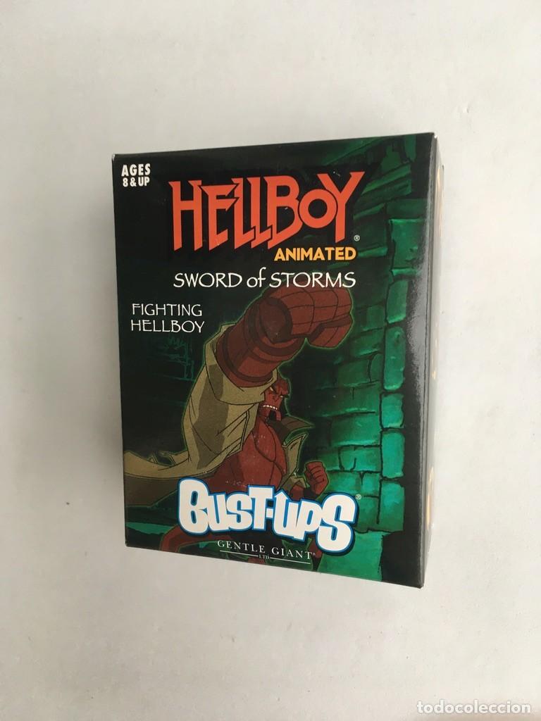 Hellboy Animated Bust-ups Busto Sword of Storms Figura Fighting Hellboy Gentle Giant