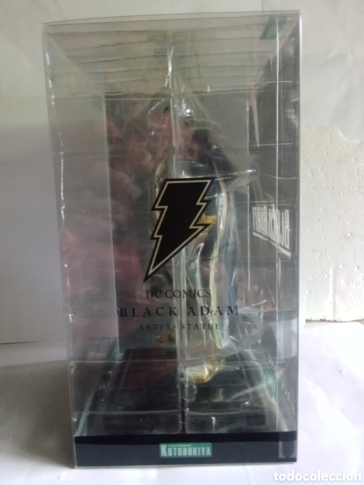 Figuras de acci&oacute;n: BLACK ADAM - FIGURA - 22 cm - Foto 3