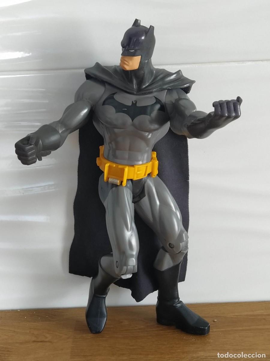 Figuras de acci&oacute;n: BATMAN FIGURA ARTICULADA 31 CM. ~ DC - Foto 3