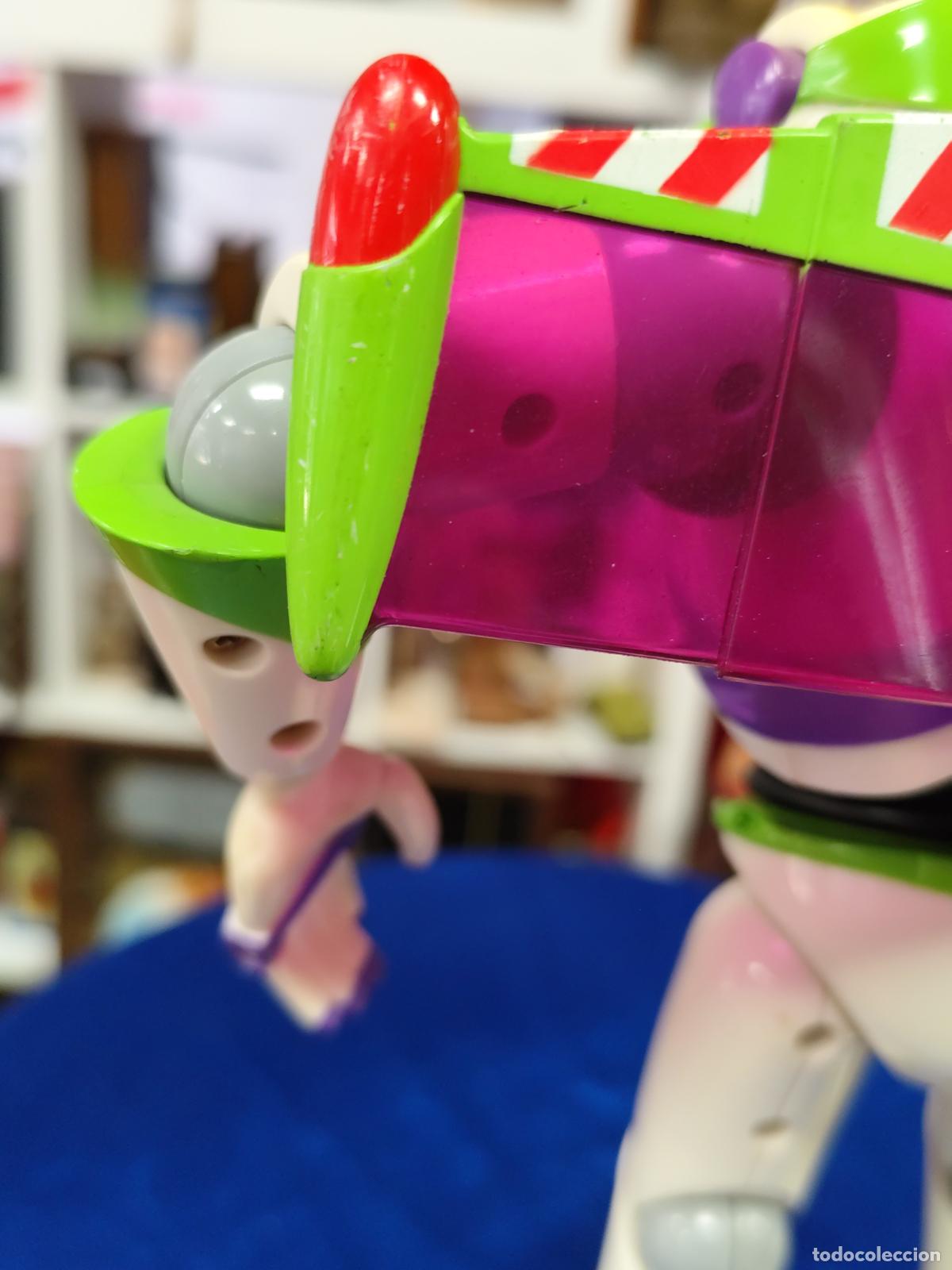 Figuras de acci&oacute;n: FIGURA ACCION BUZZLIGHTYEAR CON SONIDO - Foto 9