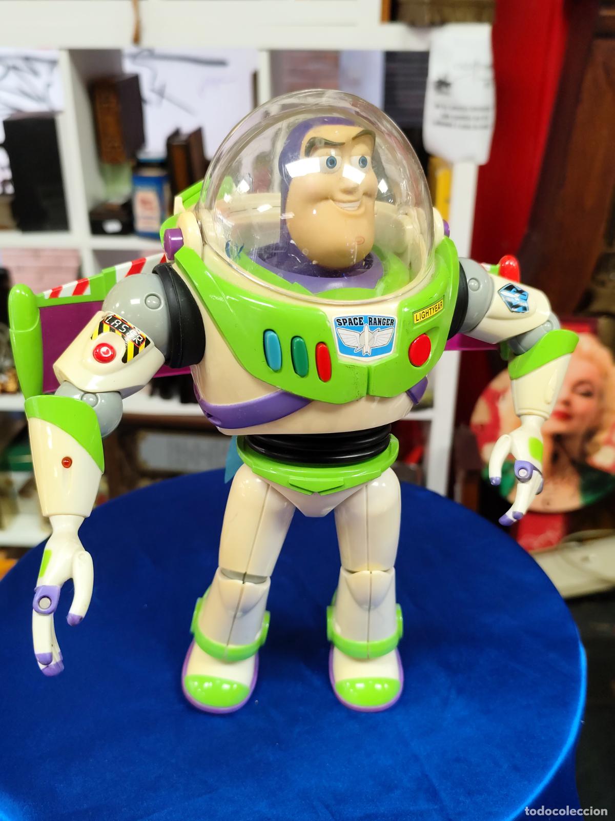 Figuras de acci&oacute;n: FIGURA ACCION BUZZLIGHTYEAR CON SONIDO - Foto 1