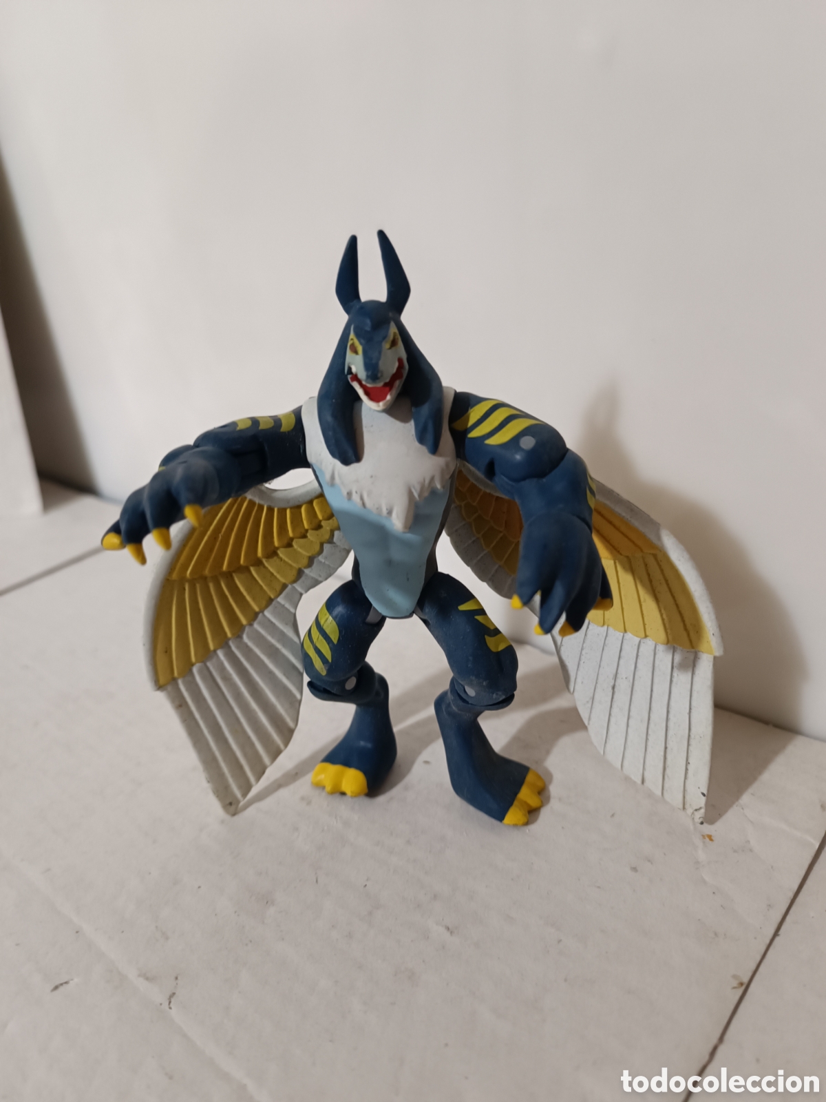 Figuras de acci&oacute;n: Figura Invizimals Uberjackal - Foto 1