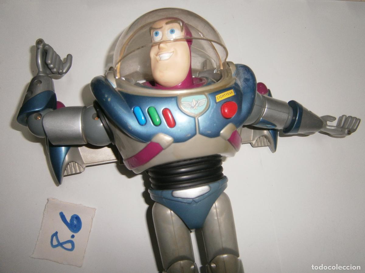 Figuras de acci&oacute;n: ANTIGUO BUZZ LIGHTYEAR GRANDE - Foto 2