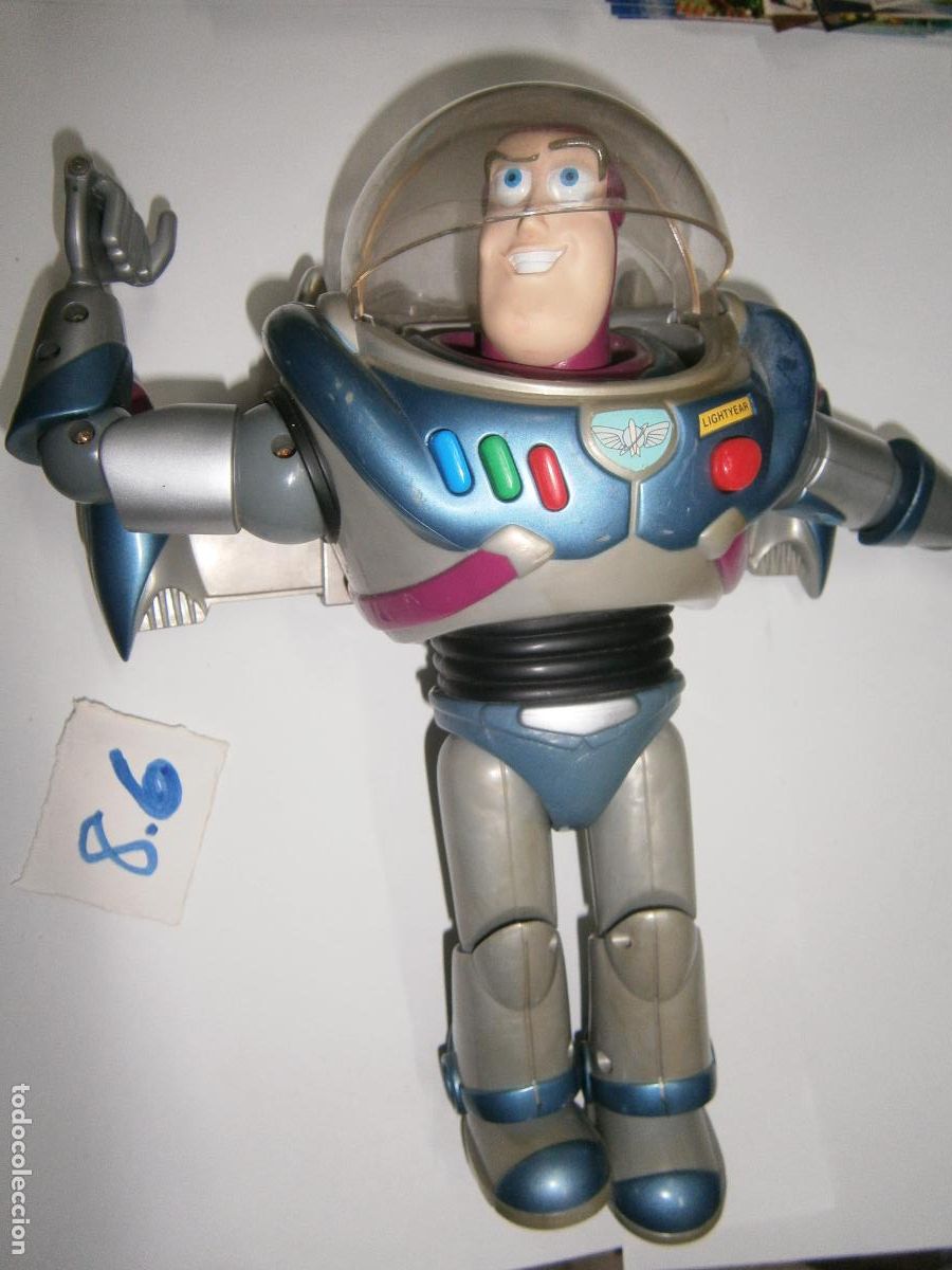 Figuras de acci&oacute;n: ANTIGUO BUZZ LIGHTYEAR GRANDE - Foto 1