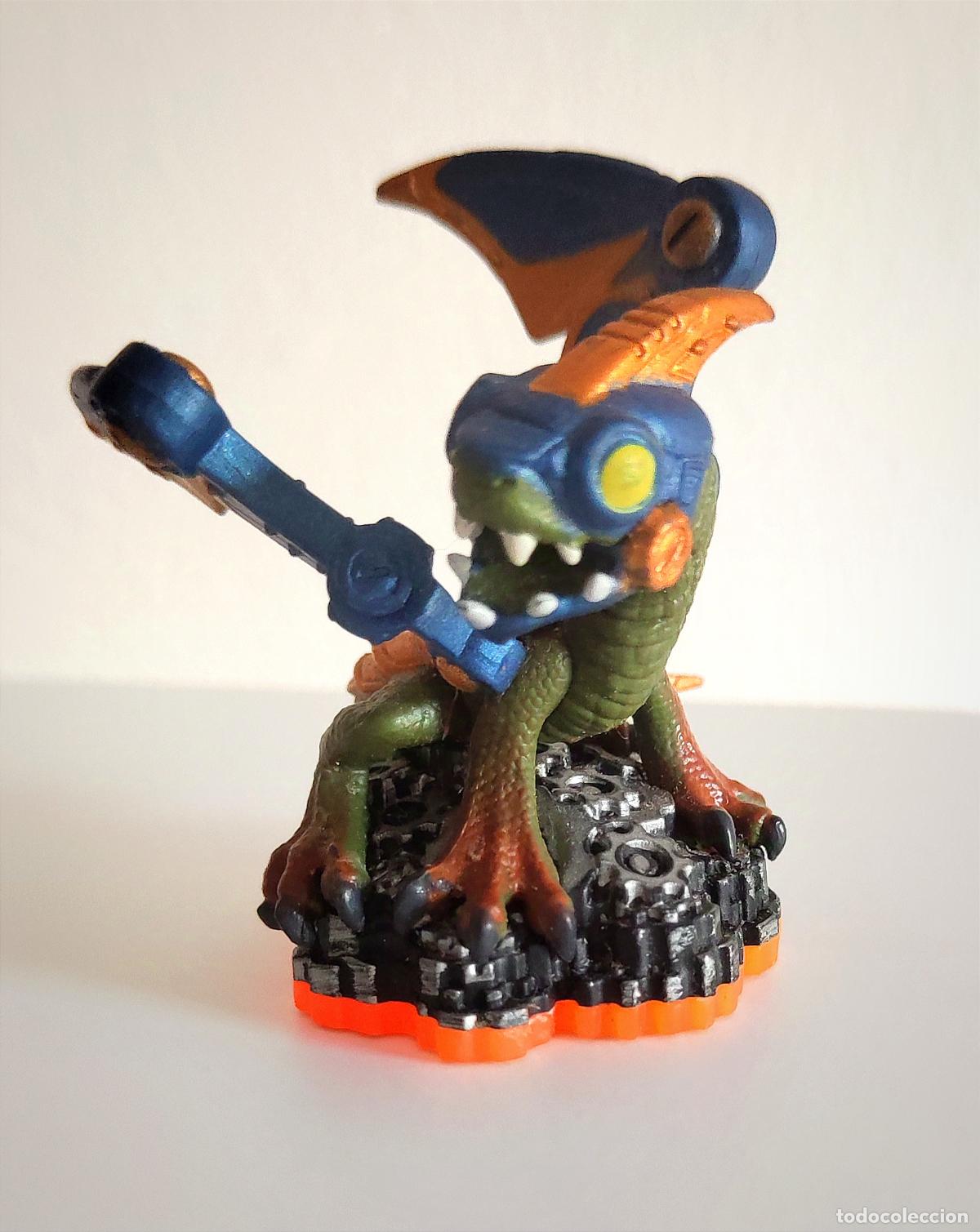 Figuras de acci&oacute;n: SKYLANDERS ACTIVISION LIGHTCORE DROBOT - 2012 - Foto 2