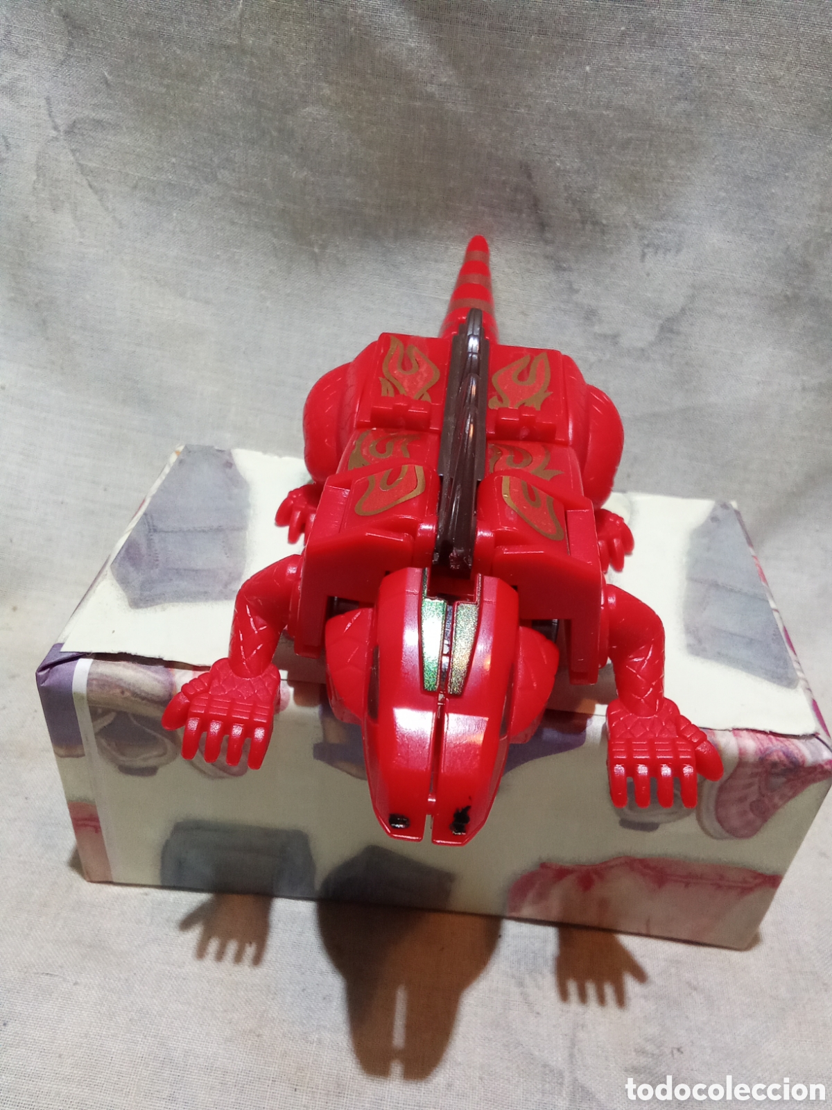 Figuras de acci&oacute;n: ROBOT DRAGON ROJO DE IH - Foto 5