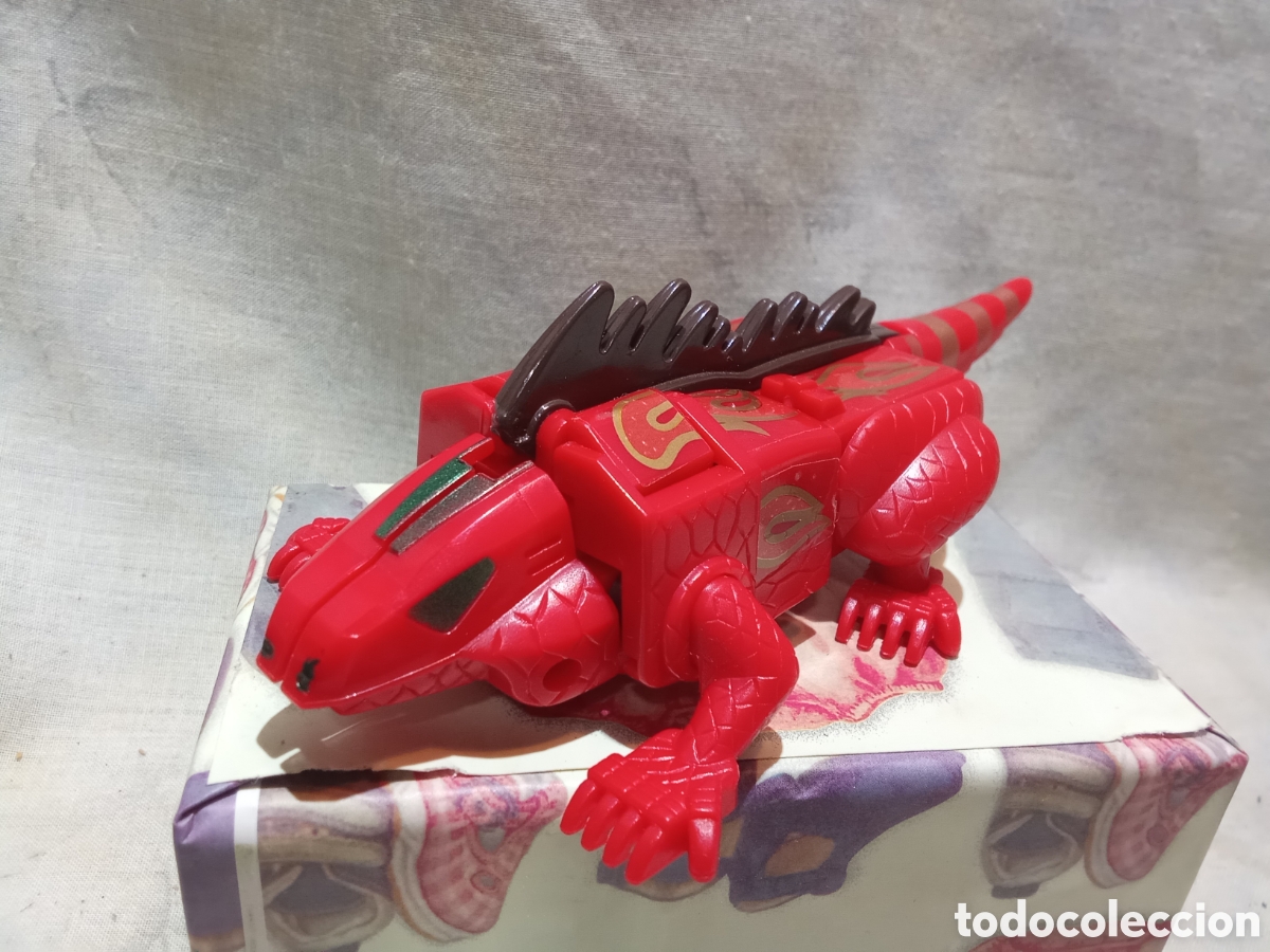 Figuras de acci&oacute;n: ROBOT DRAGON ROJO DE IH