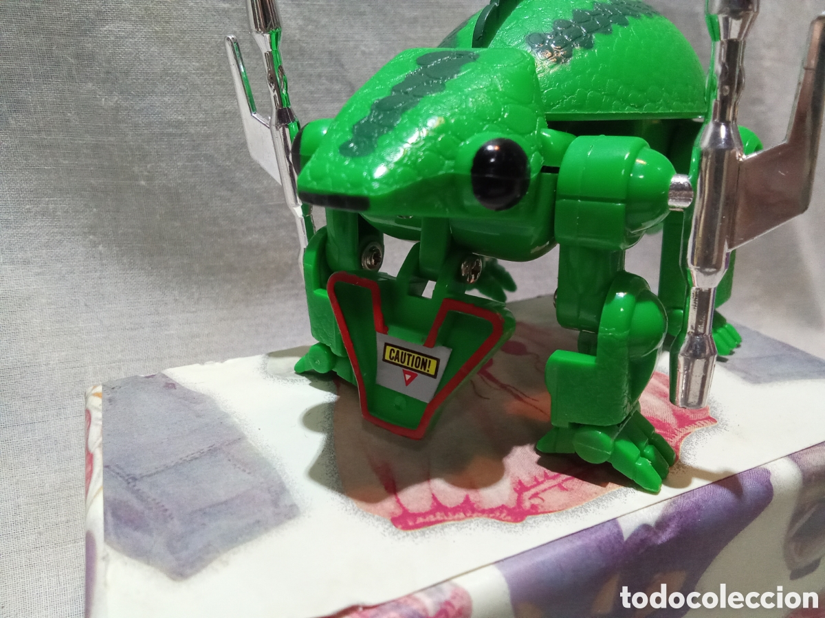 Figuras de acci&oacute;n: ROBOT TRANSFORMERS CAMALE&Oacute;N DE IH - Foto 2
