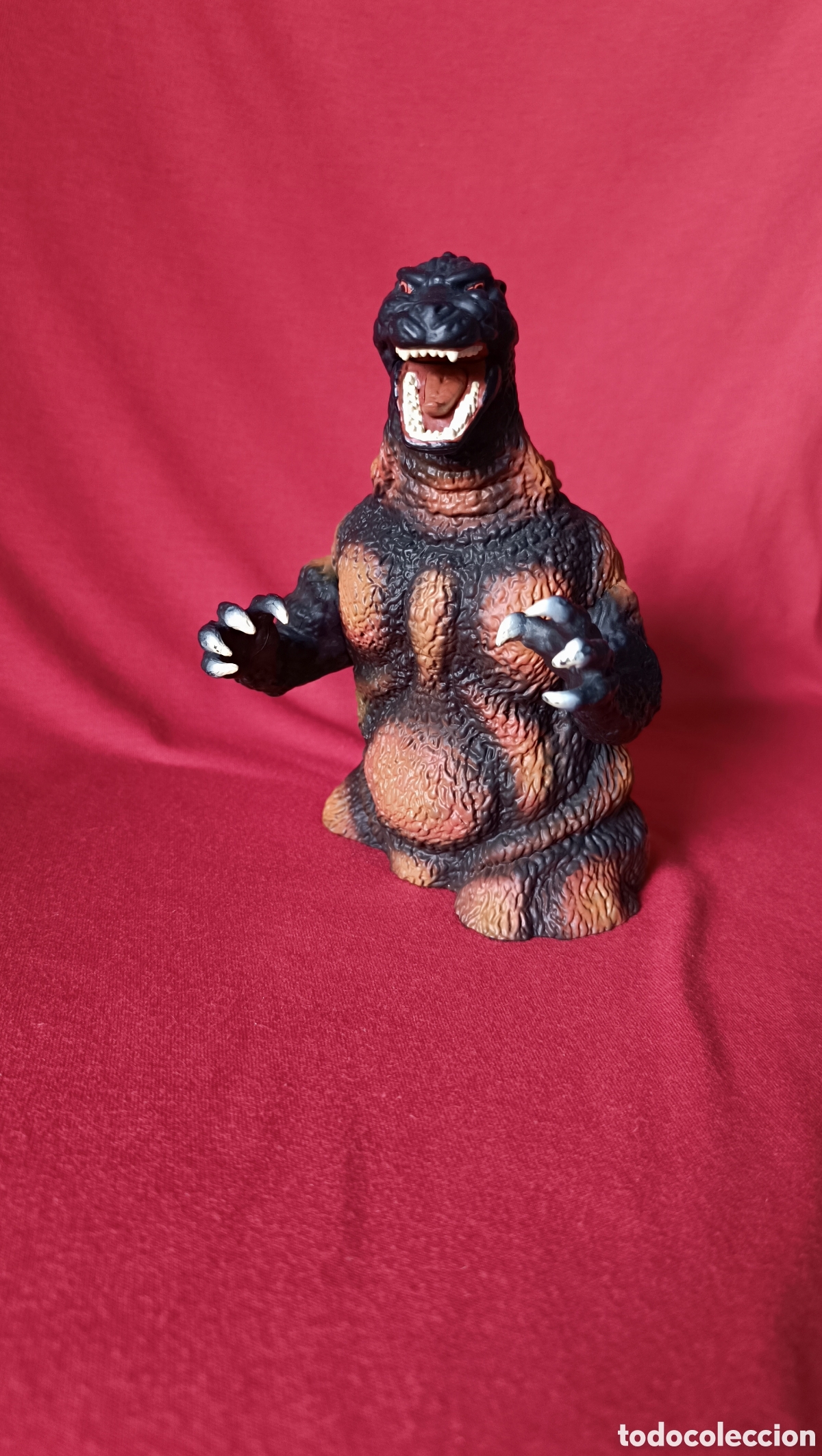 Figuras de acci&oacute;n: Hucha de Godzilla en llamas - Foto 2