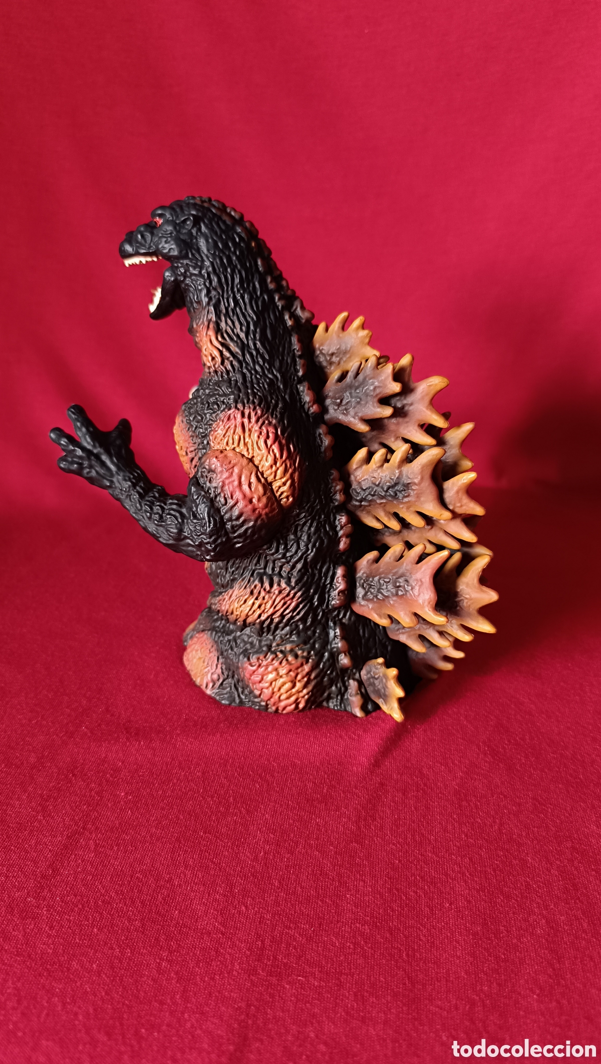Figuras de acci&oacute;n: Hucha de Godzilla en llamas - Foto 3