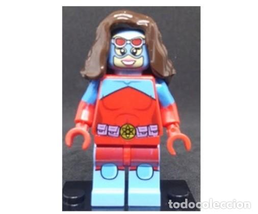 Figuras de acci&oacute;n: Figura Construccion Queen Atomia - Foto 1
