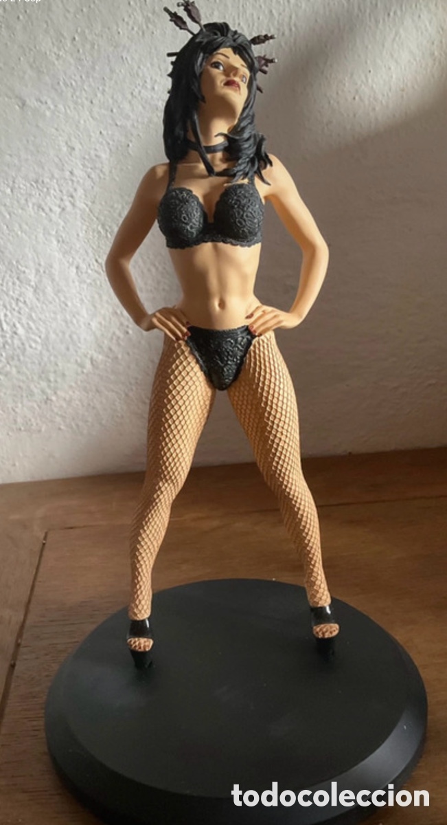 Figuras de acci&oacute;n: Aja de El beso del drag&oacute;n de Attakus - Foto 1