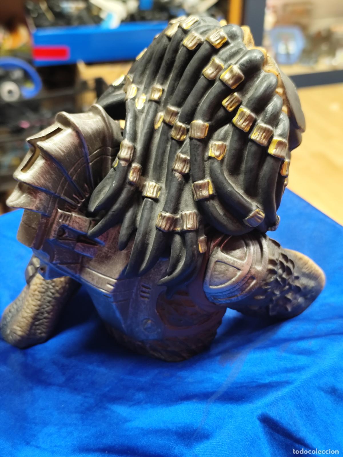 Figuras de acci&oacute;n: Figura Hucha Predator M&aacute;scara - Foto 3