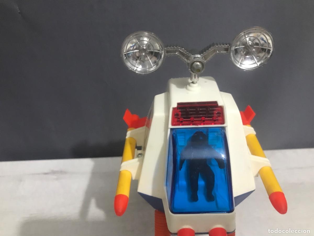 Figuras de acci&oacute;n: Lunar explorer delta 55 - Foto 4