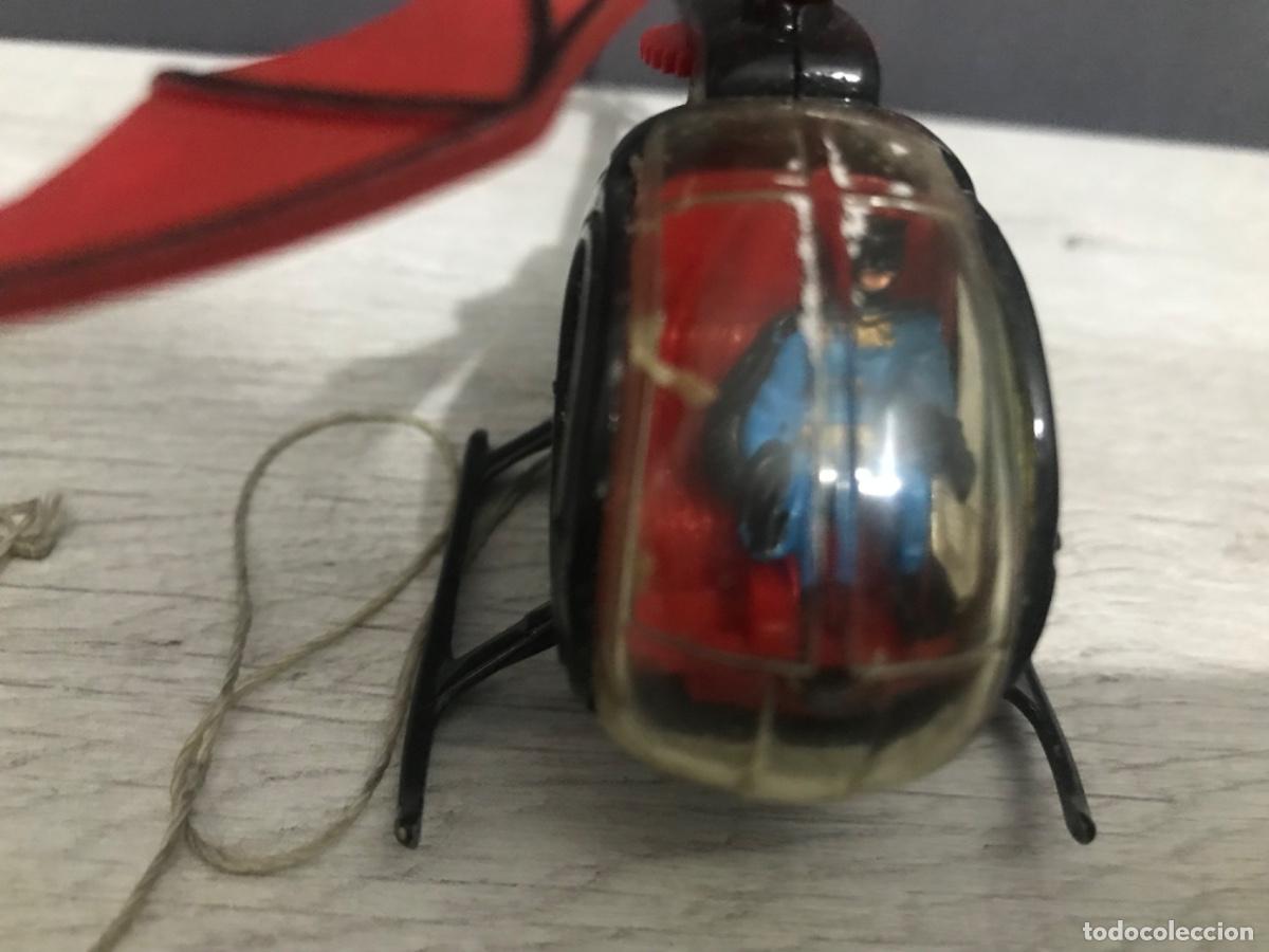 Figuras de acci&oacute;n: Helic&oacute;ptero de Batman - Foto 5