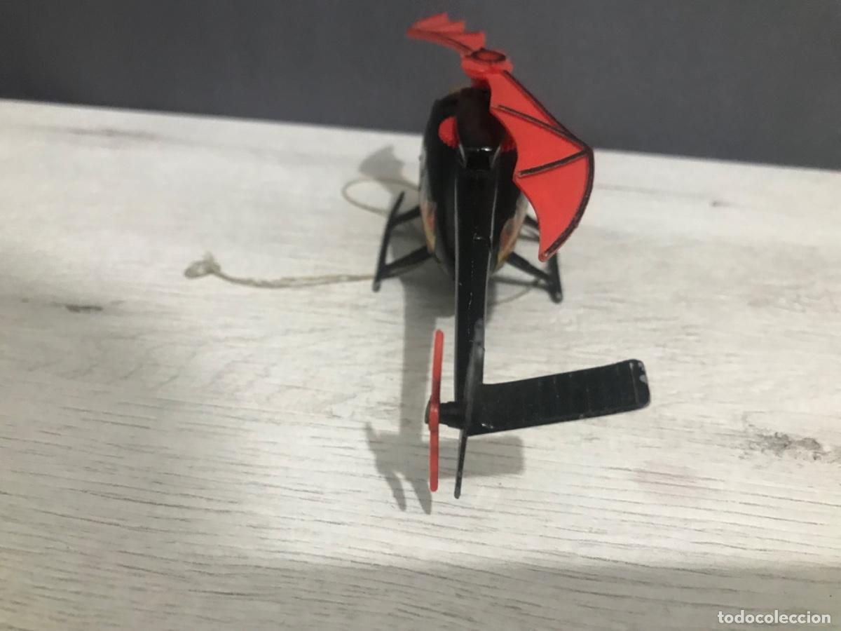 Figuras de acci&oacute;n: Helic&oacute;ptero de Batman - Foto 8
