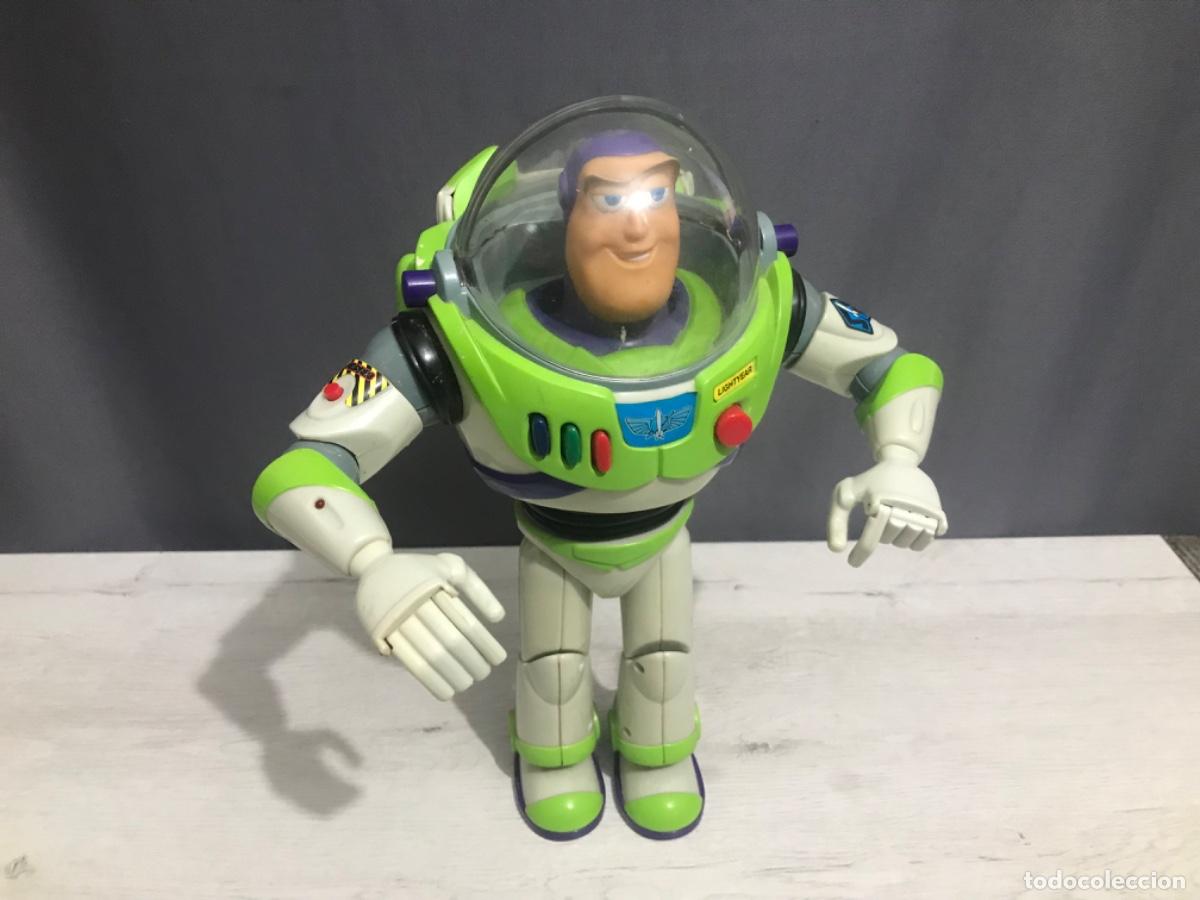 Figuras de acci&oacute;n: Figura de Buzz Lightyear - Foto 12