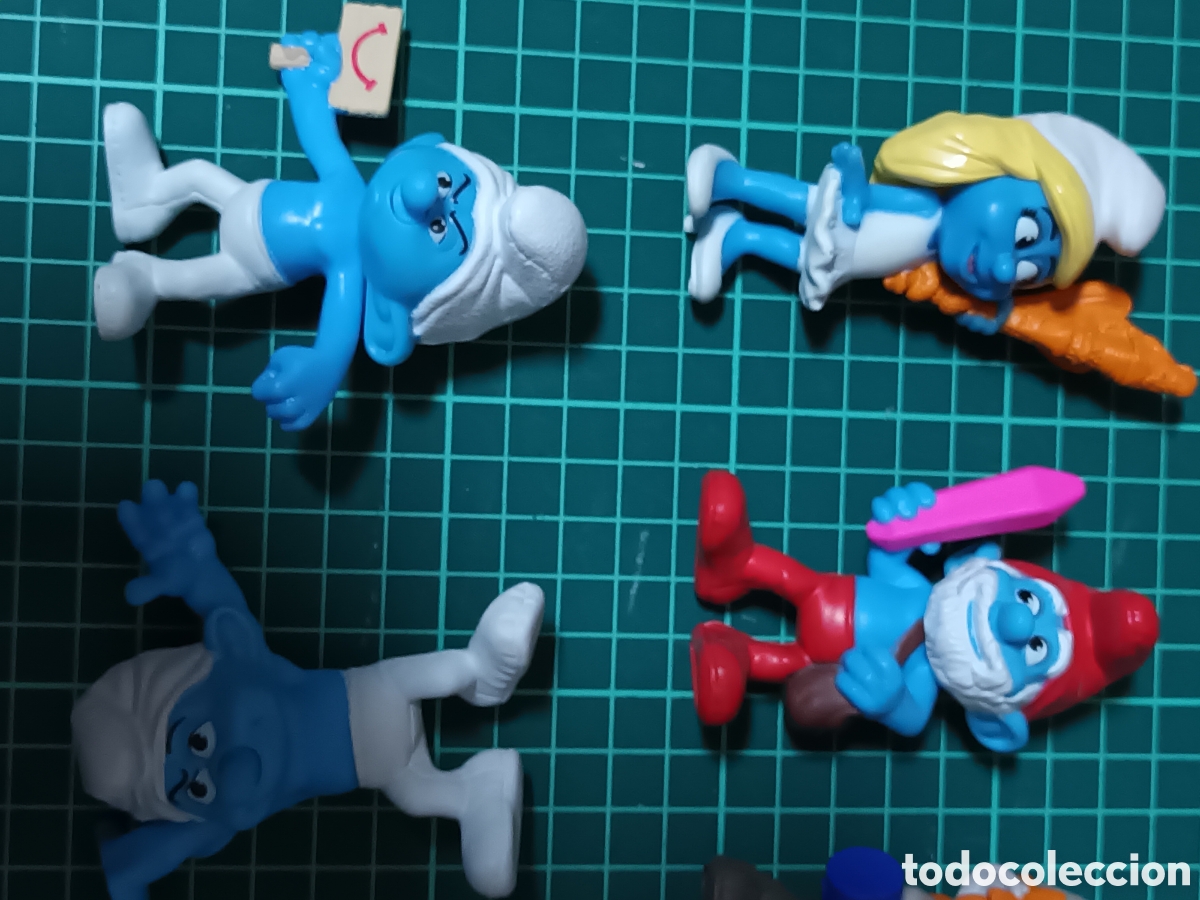 Figuras de acci&oacute;n: Lote de 10 pitufos 2010 McDonalds - Foto 1