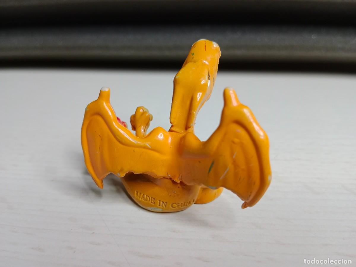 Figuras de acci&oacute;n: Figura Charizard Pok&eacute;mon 4cm - Foto 2