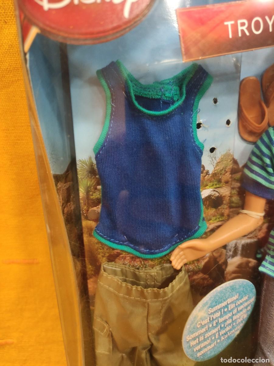 Figuras de acci&oacute;n: High school musical 2, troy Mattel - Foto 3
