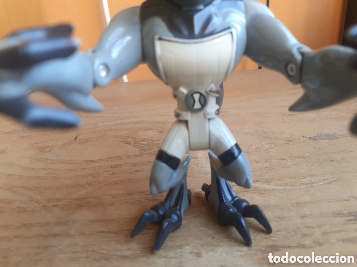 Figuras de acci&oacute;n: Ben 10 benwolf figure with tail - Foto 6