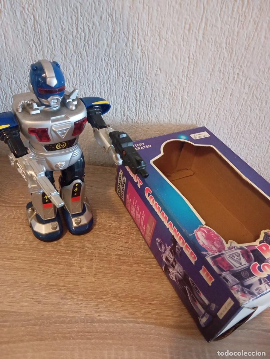 Figuras de acci&oacute;n: ROBOT COMMANDER III A&Ntilde;OS 90 EN SU CAJA - Foto 12