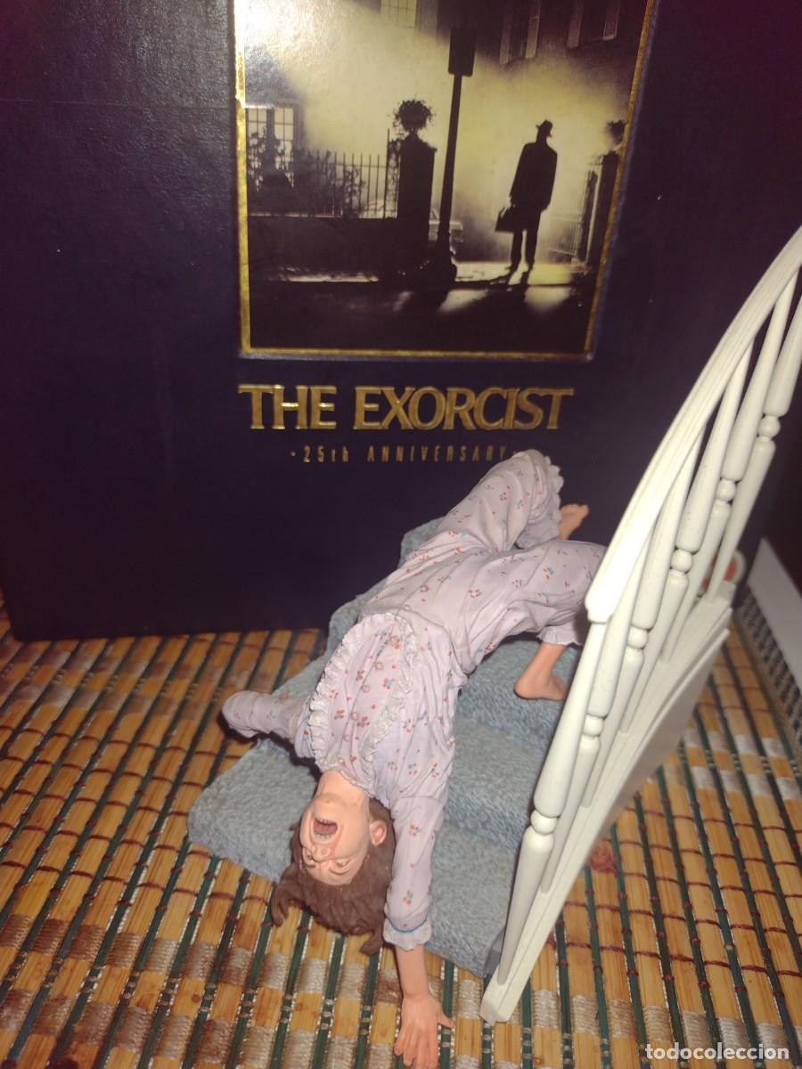 Figuras de acci&oacute;n: NECA Cult classics El exorcista Regan Spiderwalk - Foto 1