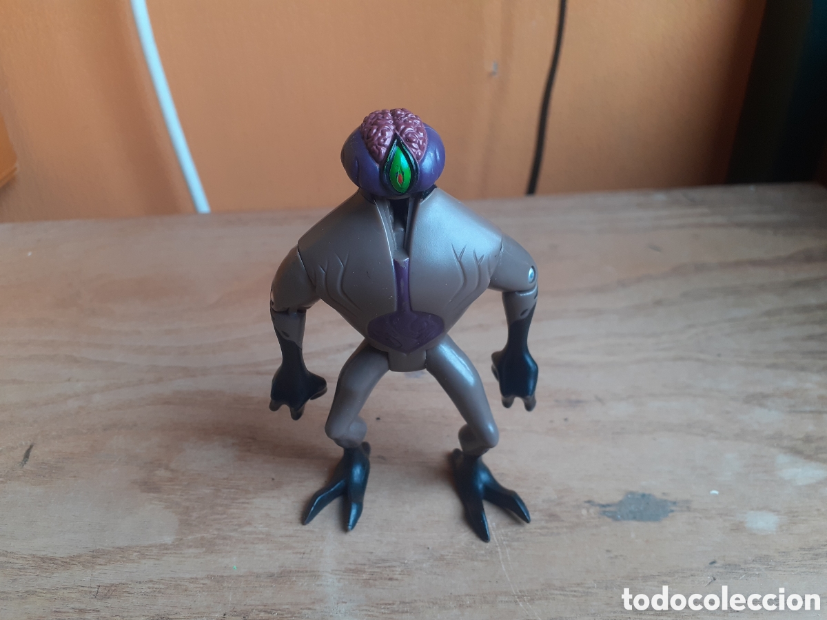 Figuras de acci&oacute;n: Ben 10 dna figure toy - Foto 1