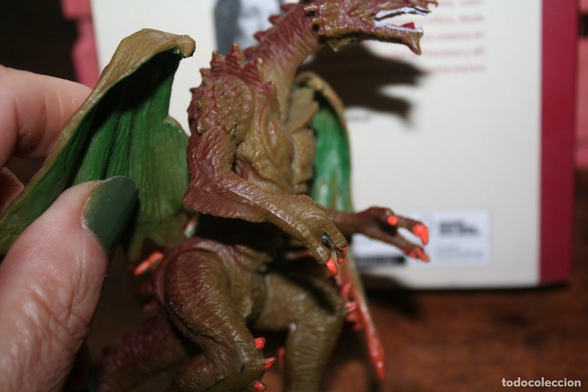 Figuras de acci&oacute;n: mu&ntilde;eco figura dragon - Foto 3