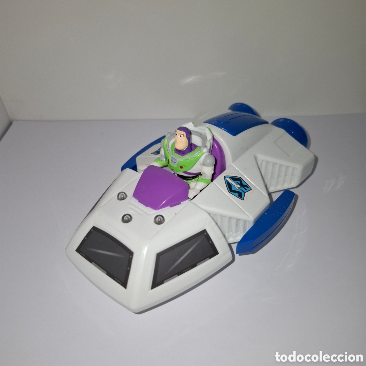 Figuras de acci&oacute;n: BUZZ LIGHTYEAR MONTADO EN SU NAVE ESPACIAL - Foto 1